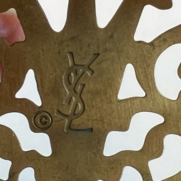 Vintage YSL Openwork Gold-Tone Cuff Bracelet w/Gripoix Glass Jewels - Picture 12 of 16